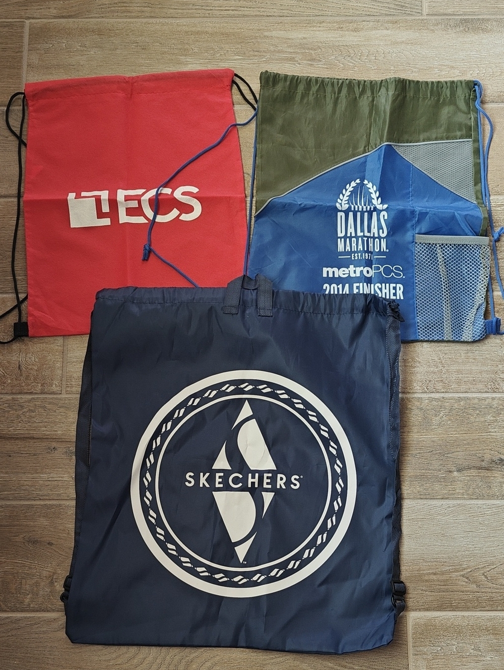NWOT drawstring bags